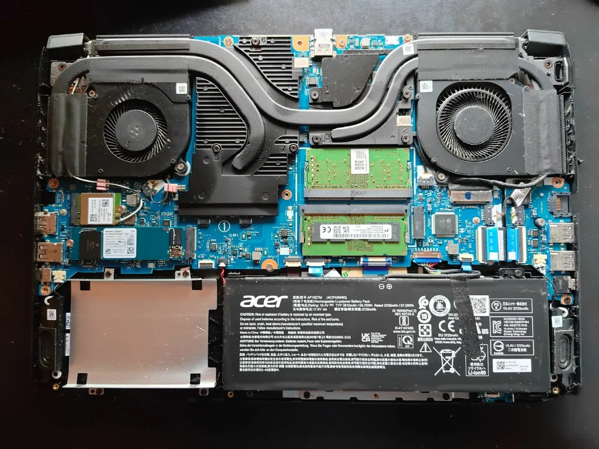 Acer Nitro 5 Gaming Laptop, 2022 Model, RTX 3070 - Image 3