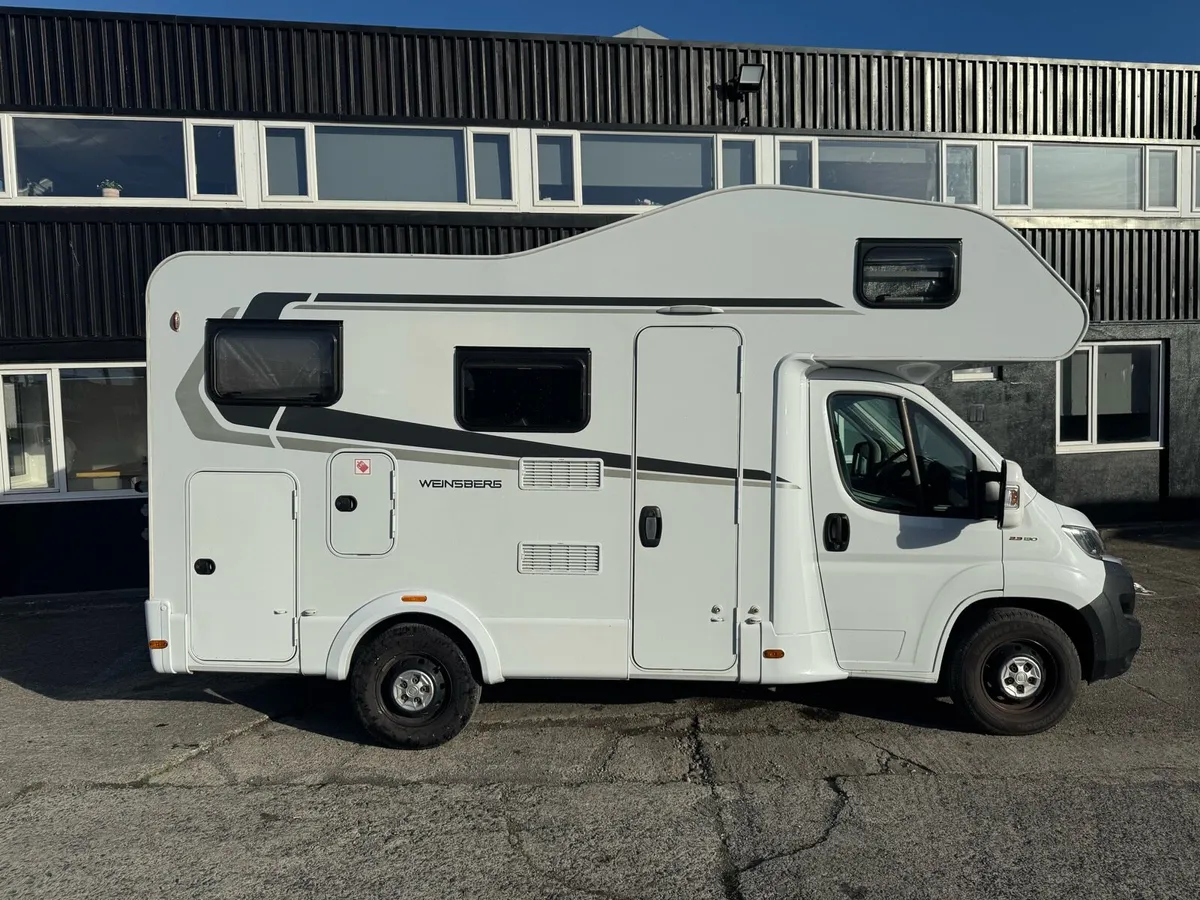 Weinberg Cara Motorhome 4 berth - Image 4