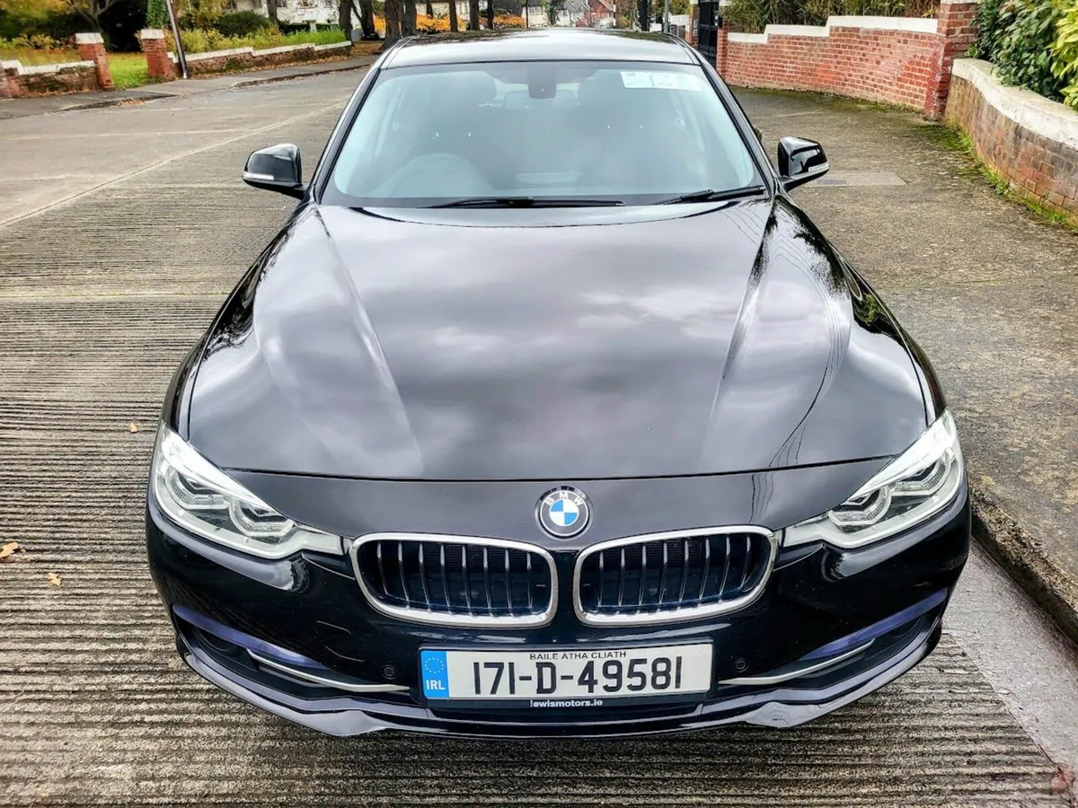 BMW 330e Sport (252 bhp) 93,000m | STUNNING - Image 2