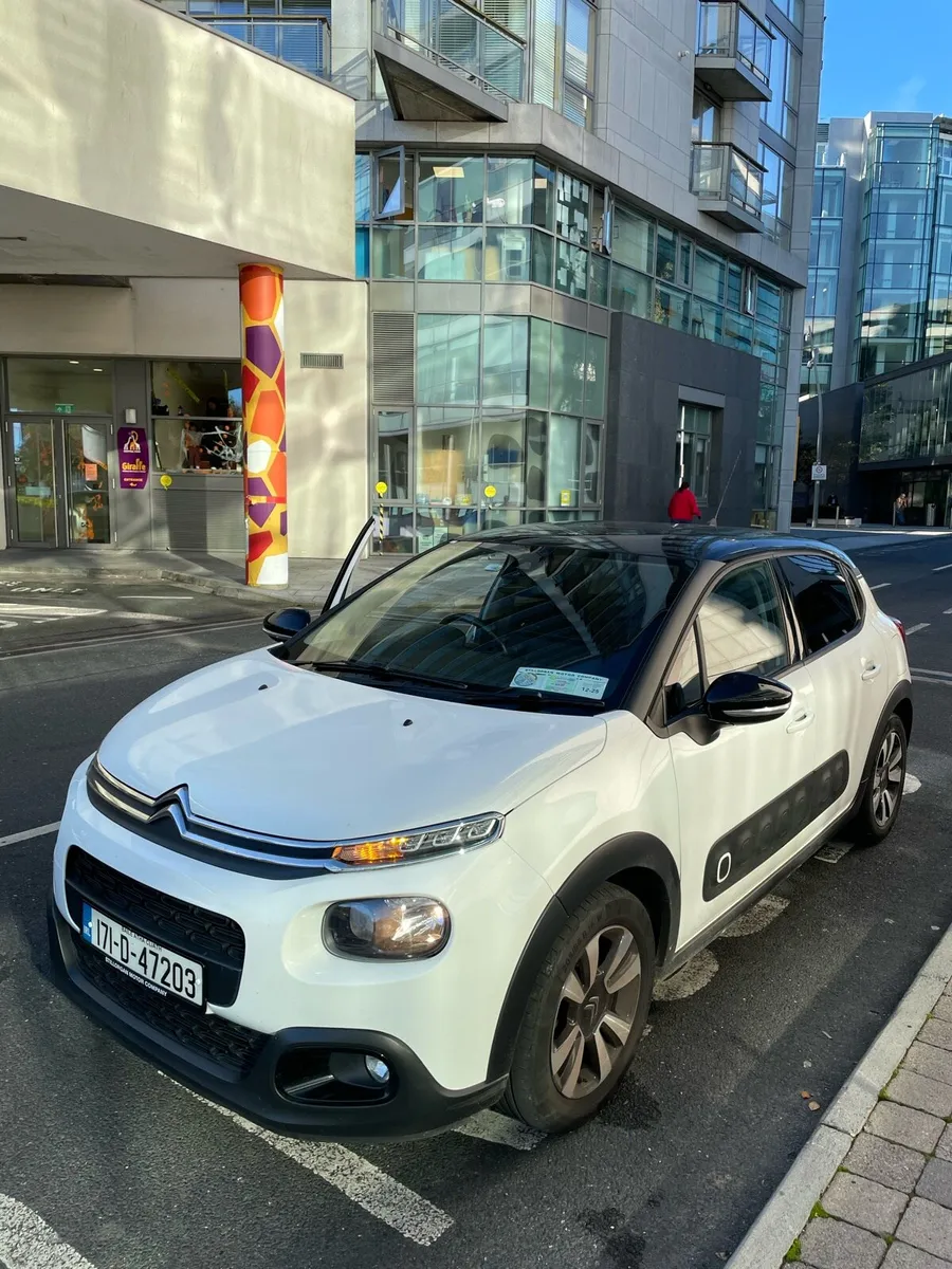 Citroen C3 2017 - 1.2 Petrol (Puretech) - Manual - Image 2