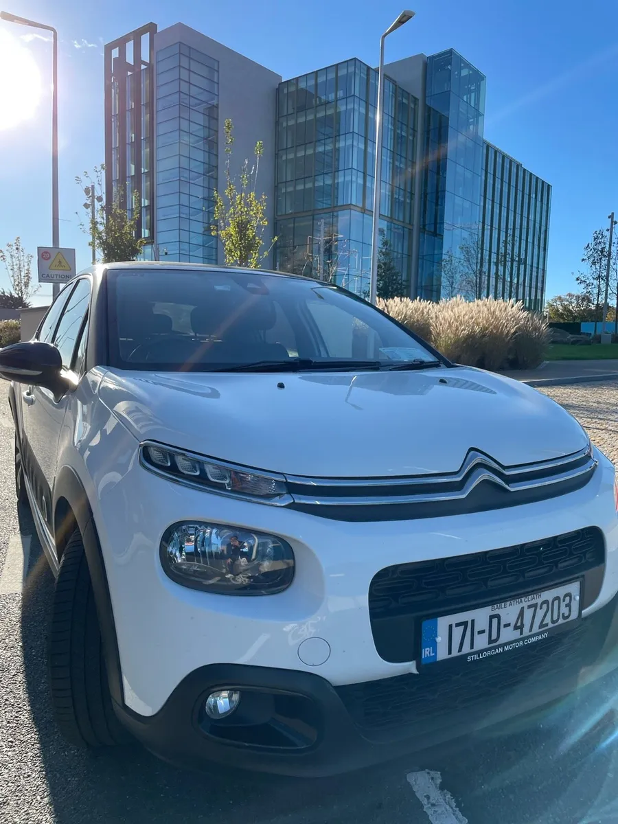 Citroen C3 2017 - 1.2 Petrol (Puretech) - Manual - Image 3