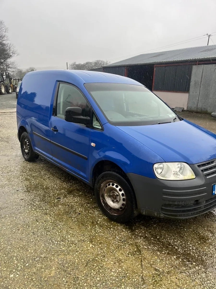 2009 Volkswagen Caddy - Image 2