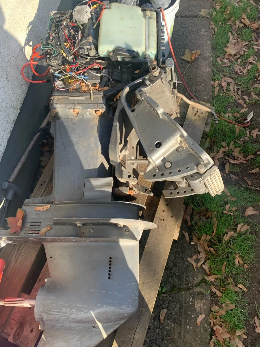 Mariner 75hp outboard parts/repair - Image 1