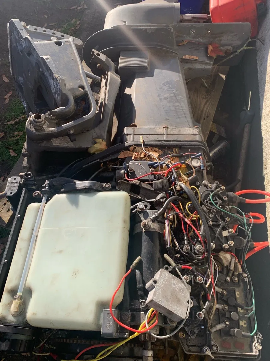 Mariner 75hp outboard parts/repair - Image 2