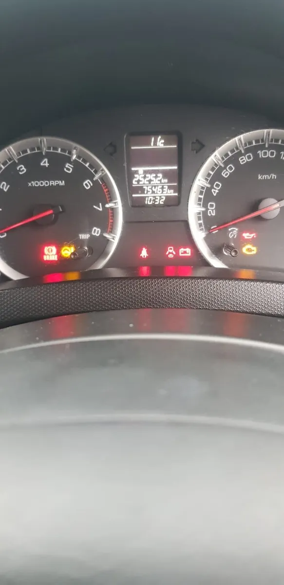 2016 Suzuki swift - Image 3