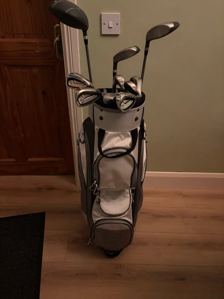 Ladies Golf clubs - Image 1