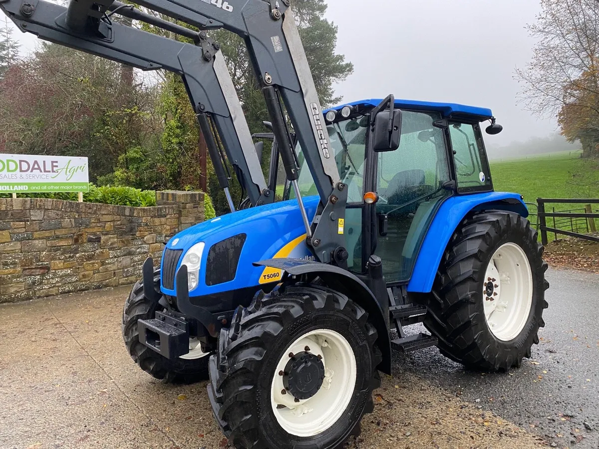 New Holland T5060 - Image 4