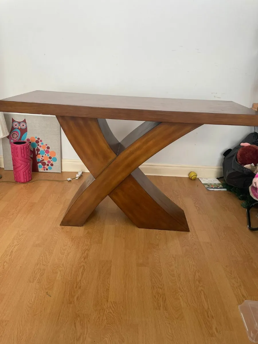 Console Table - Image 1