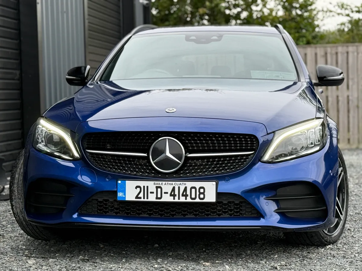 211  Mercedes C300 Premium Estate - Image 2