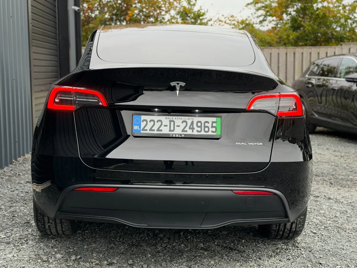 222 Tesla Model Y Dual Motor 550km Long Range - Image 4