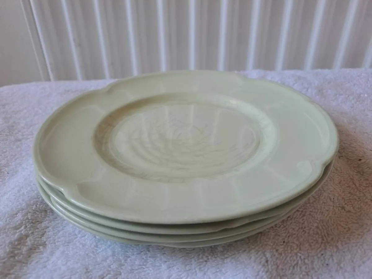 Vintage Greendawn plates - Image 1