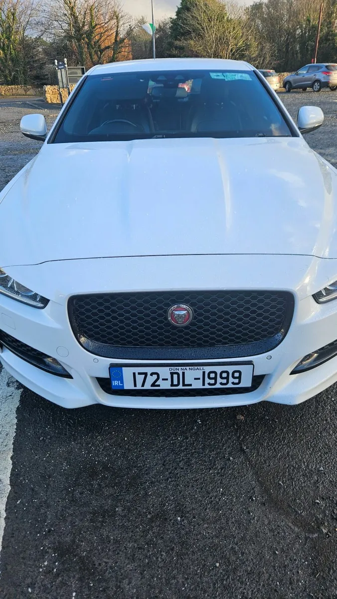 Jaguar XE 2017 - Image 3
