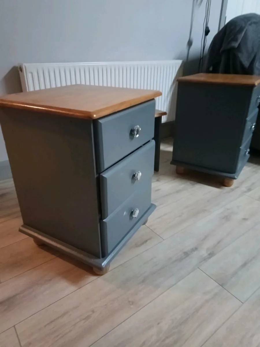 Bedside lockers - Image 3