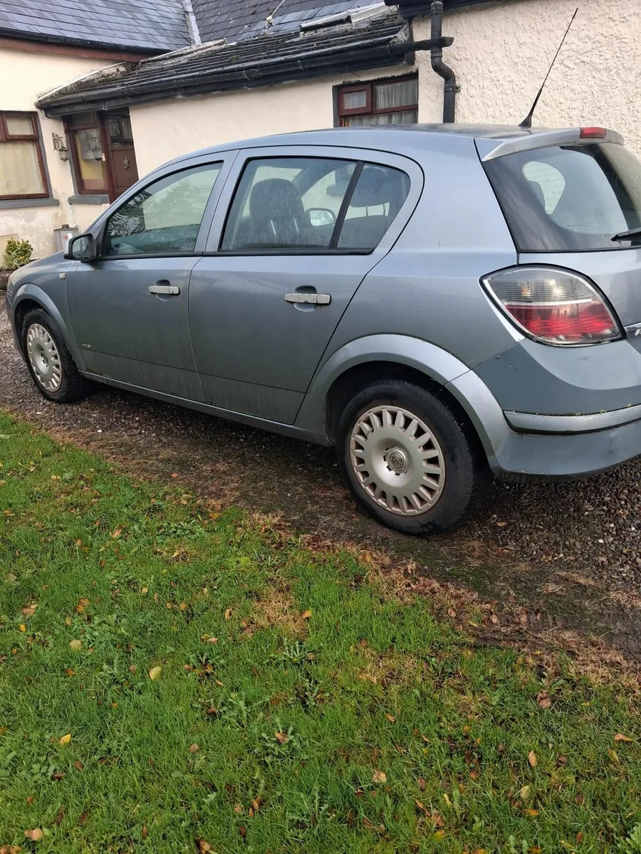 Vauxhall Astra 2009 - Image 4