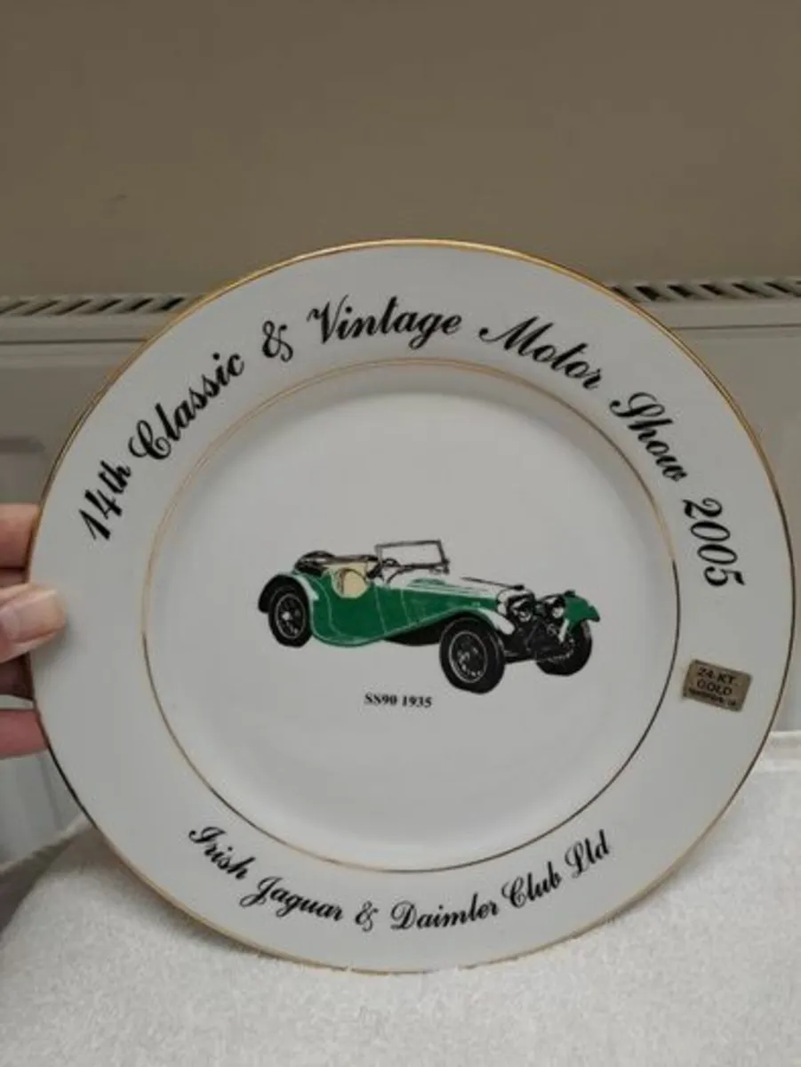 Wall plate 2005 Motor Show 24 kt gold - Image 1