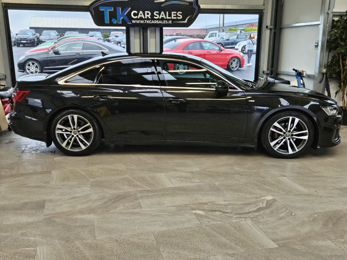 19 AUDI A6 S-LINE ULTRA AUTOMATIC - Image 2