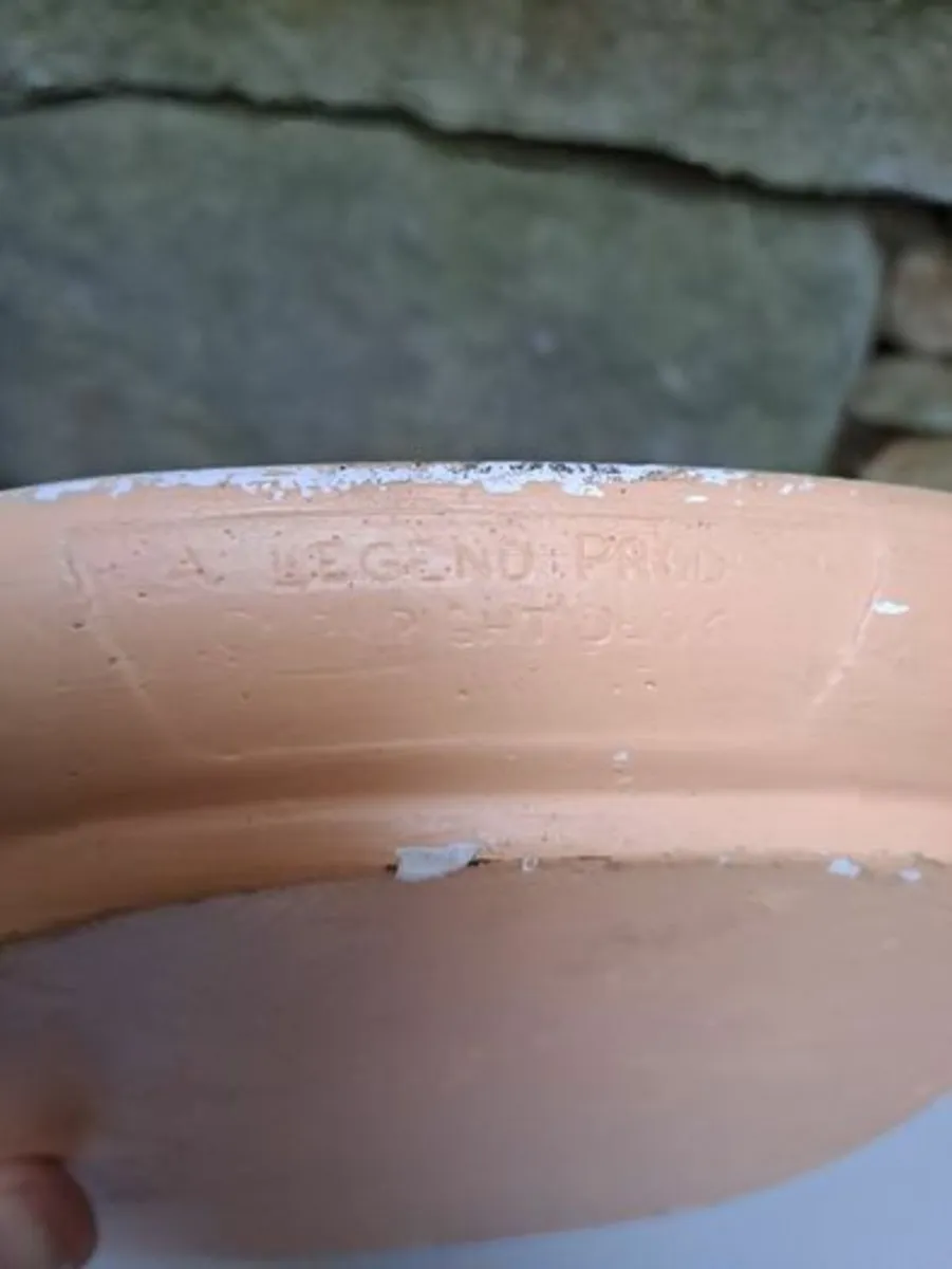 Vintage 3D wall plate Cottage by the River - Image 4