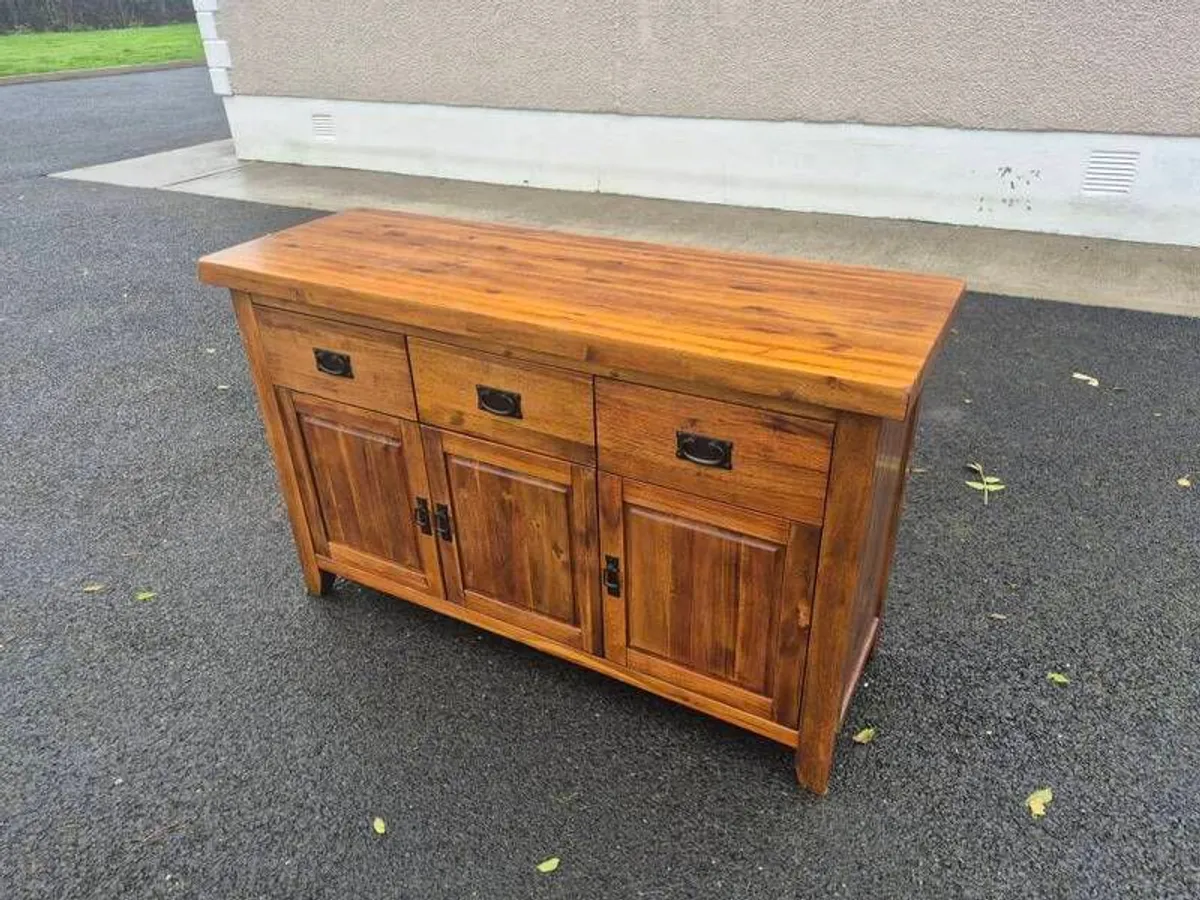 furniture X 5 - Image 4