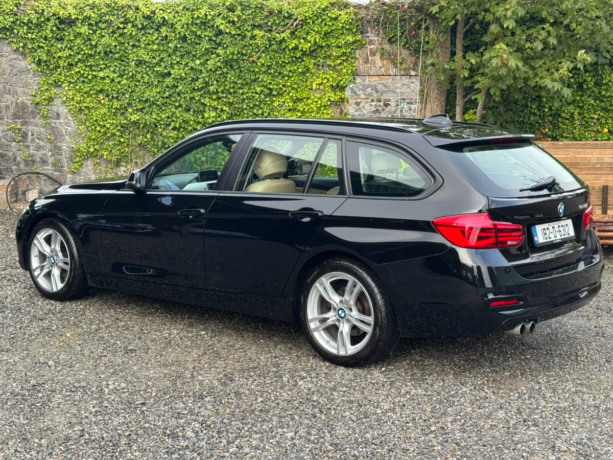2018 BMW 320i Auto With Leather - Image 3