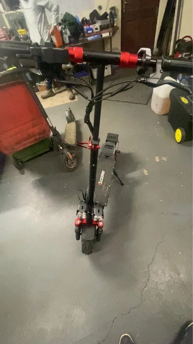 Electric scooter - Image 1