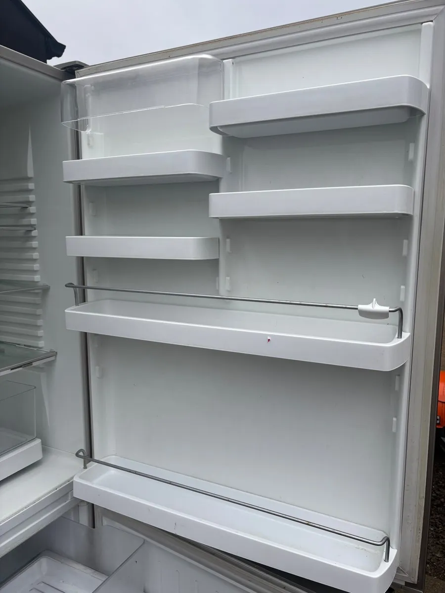 Fridge freezer paykel - Image 1