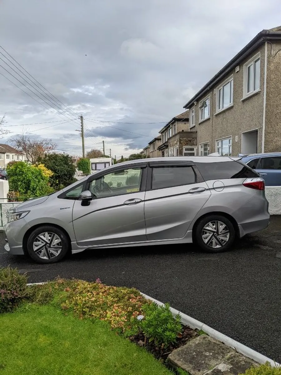 2018 Honda Shuttle - Image 2