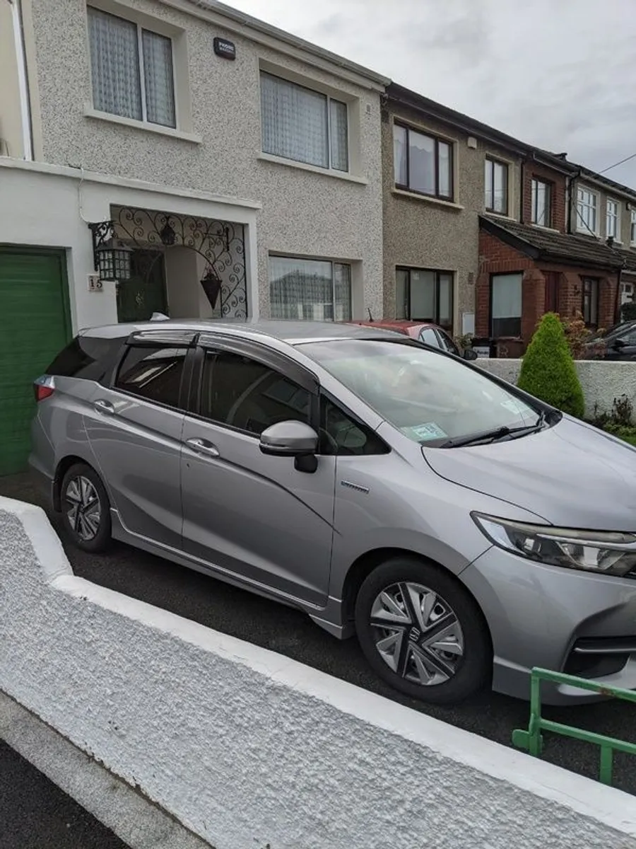 2018 Honda Shuttle - Image 3