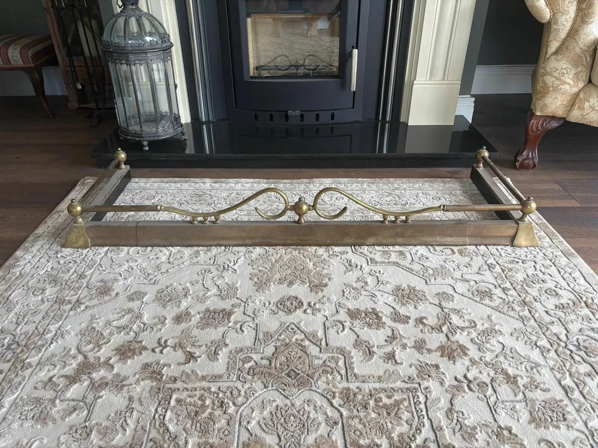 Fender for fireplace - Image 2