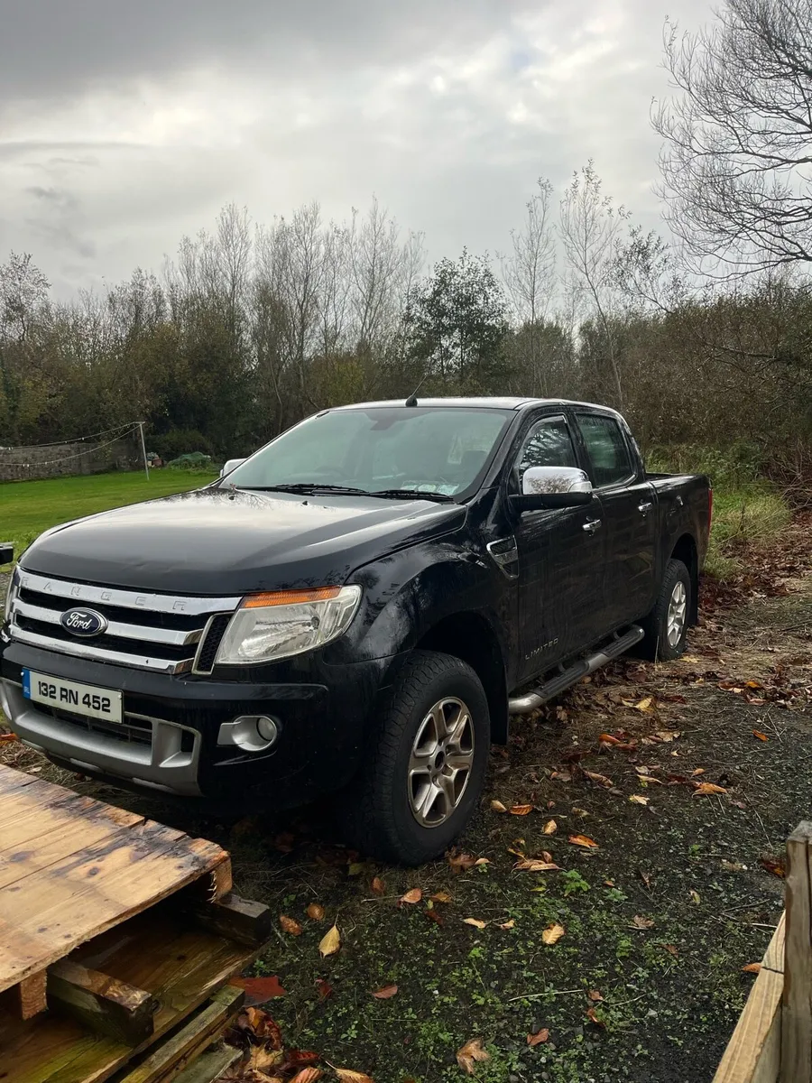 Ford ranger limited model 5 seater - Image 4