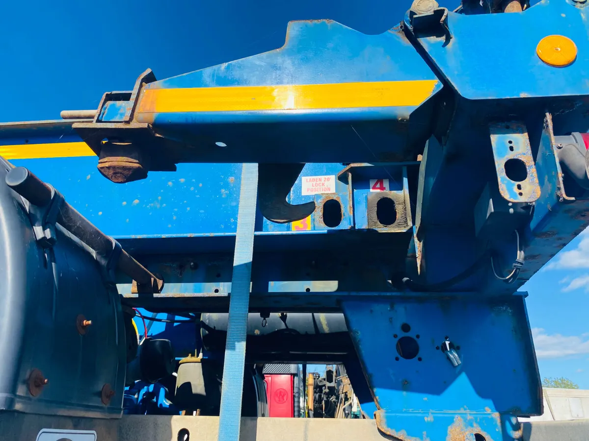 2014 Dennison Sliding Skellys - Image 3