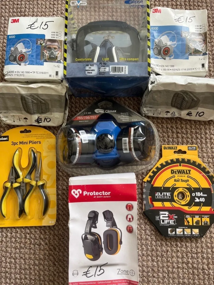 Sale of a new items - Image 1