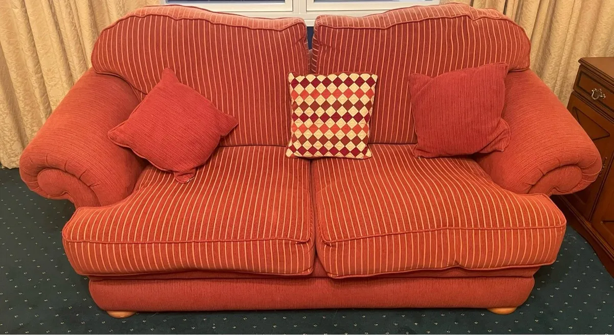 3 Piece Suite - Image 1