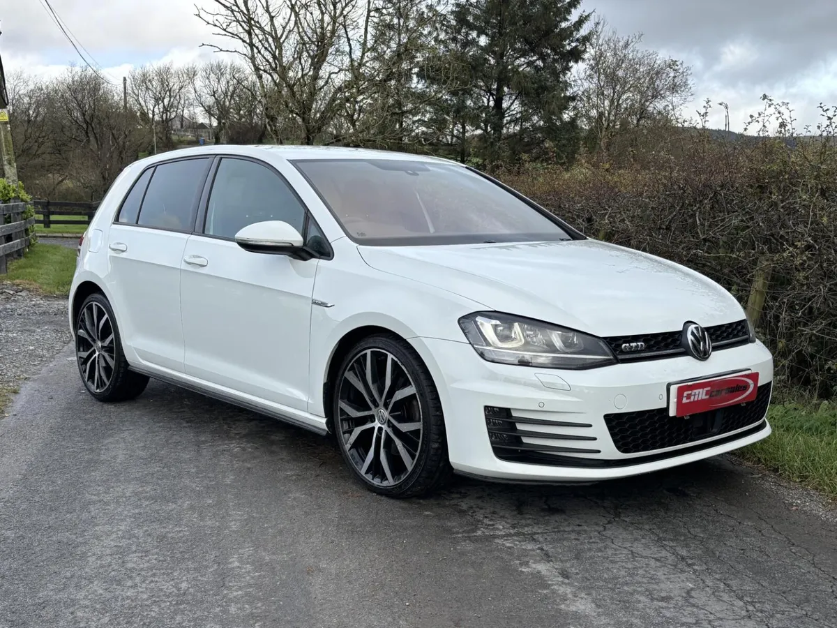 2017 Volkswagen Golf 2.0TDI GTD - Image 1