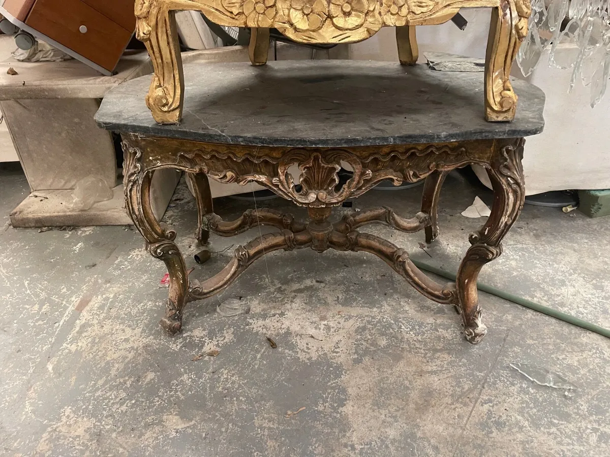 Proper shabby chic or can be done up coffee table