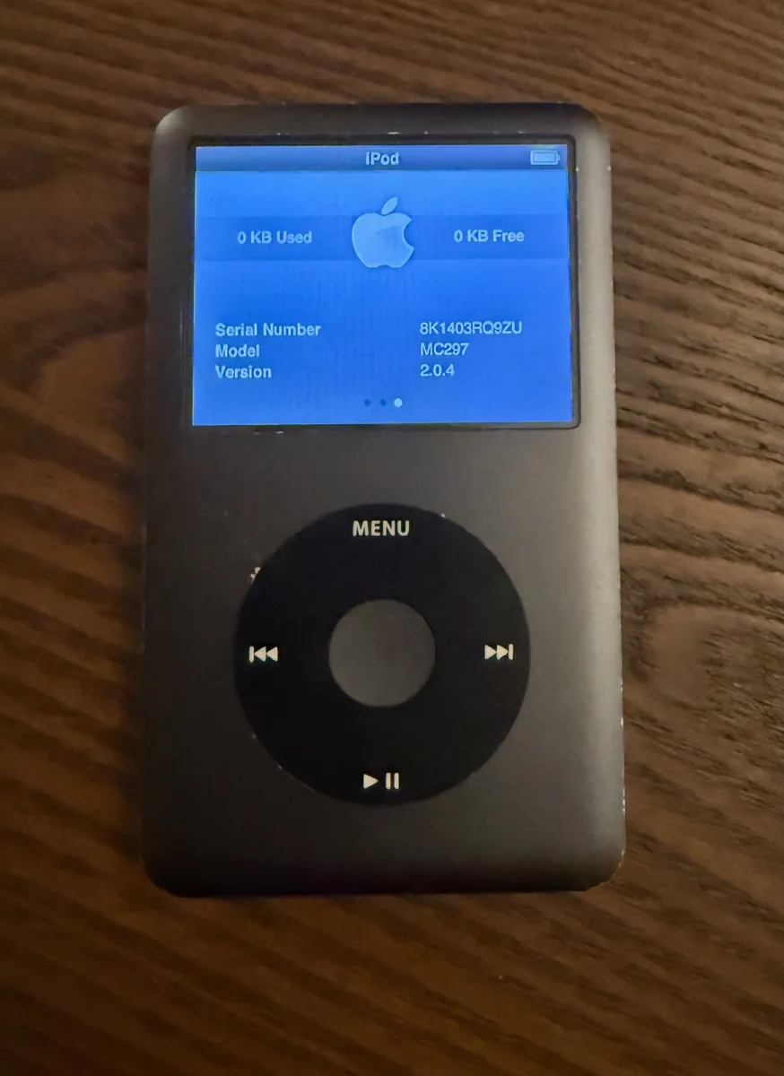 iPod Classic - Image 2