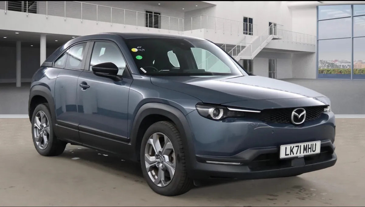2022 Mazda MX-30 Lux 35.5Kwh