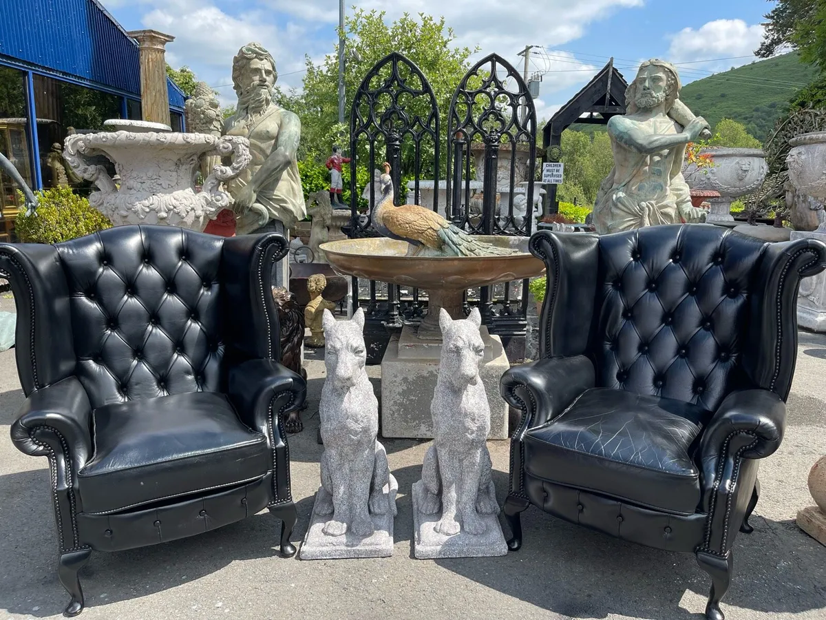 Black leather chesterfield chairs - Image 1
