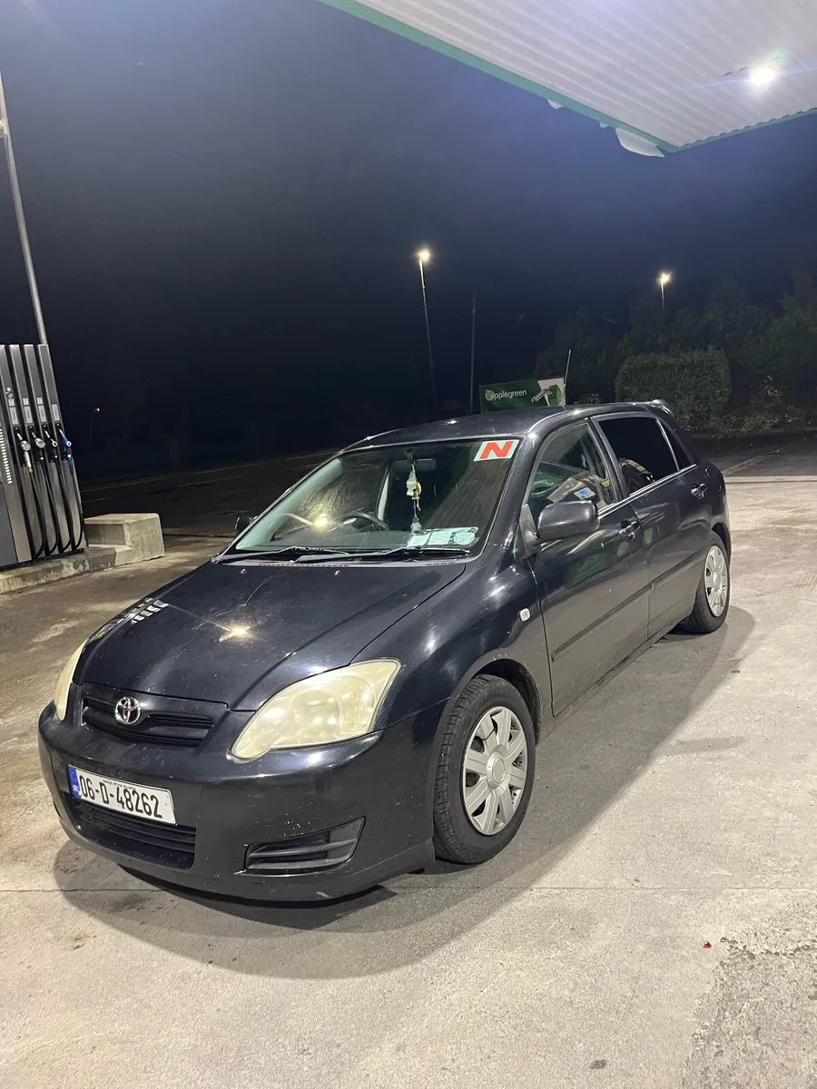 E12 Toyota Corolla - Image 1