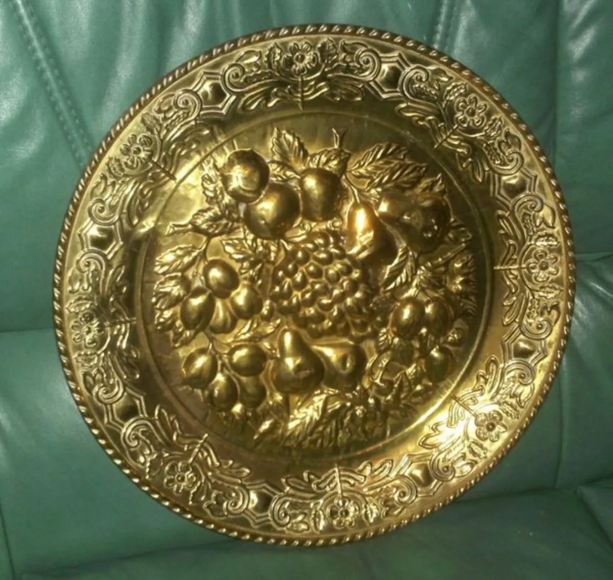 Decorative Fruit Plate Wall Hanging