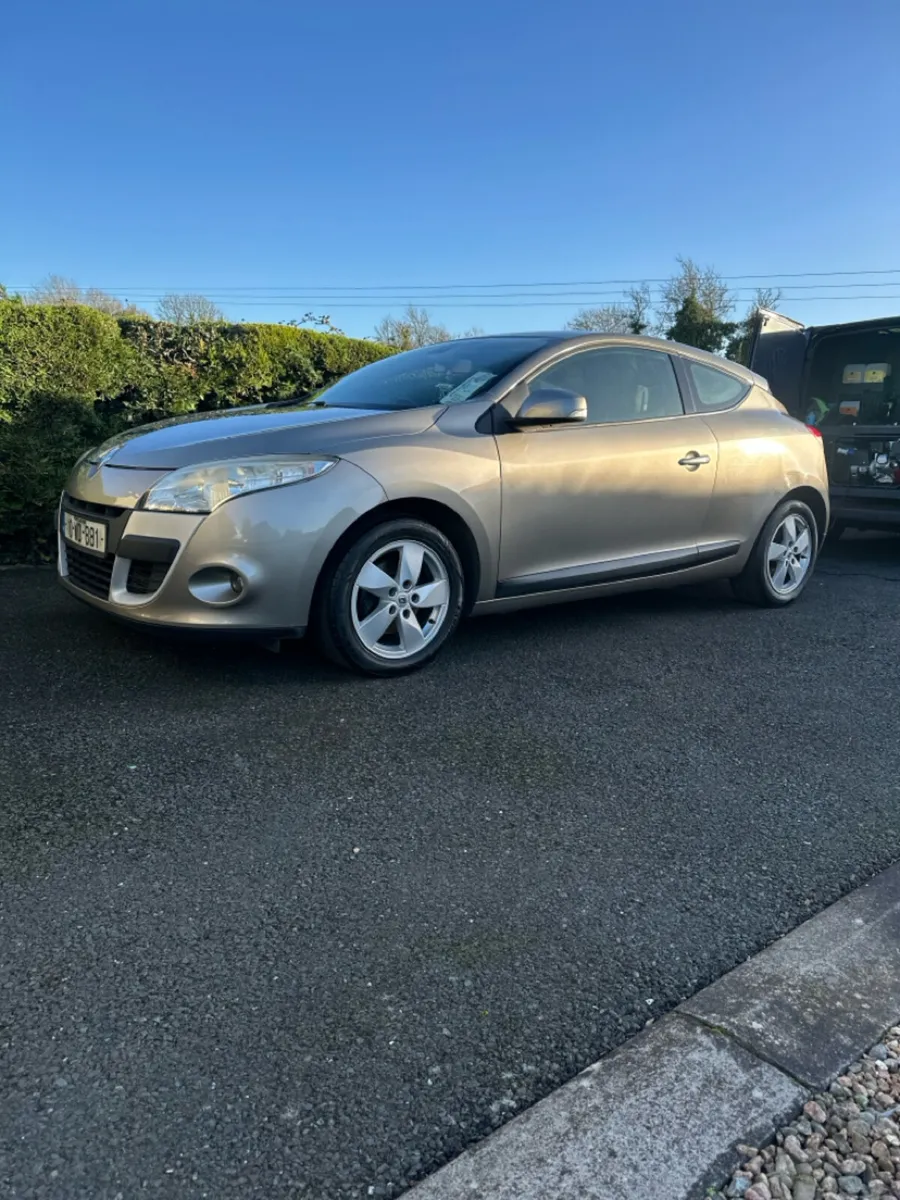 Renault Megane - Image 1