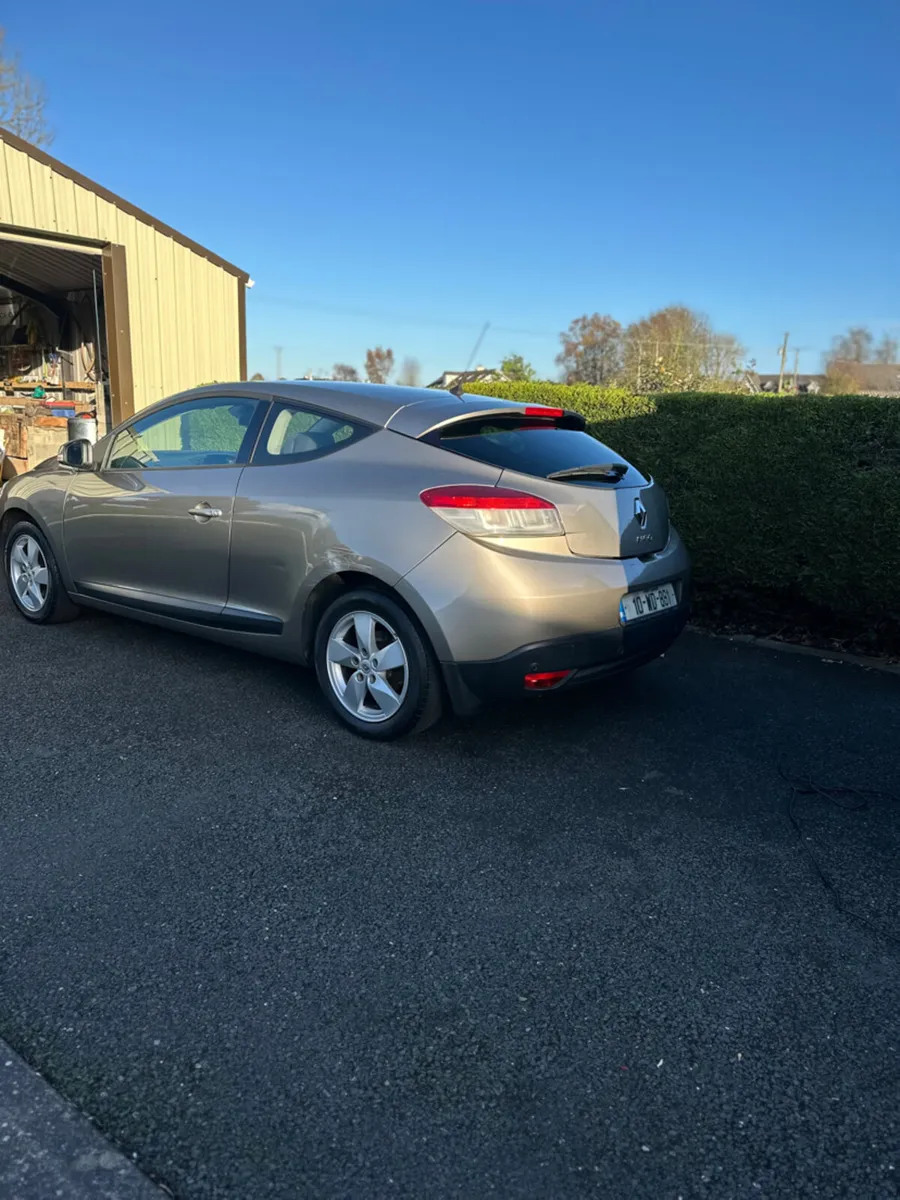 Renault Megane - Image 2