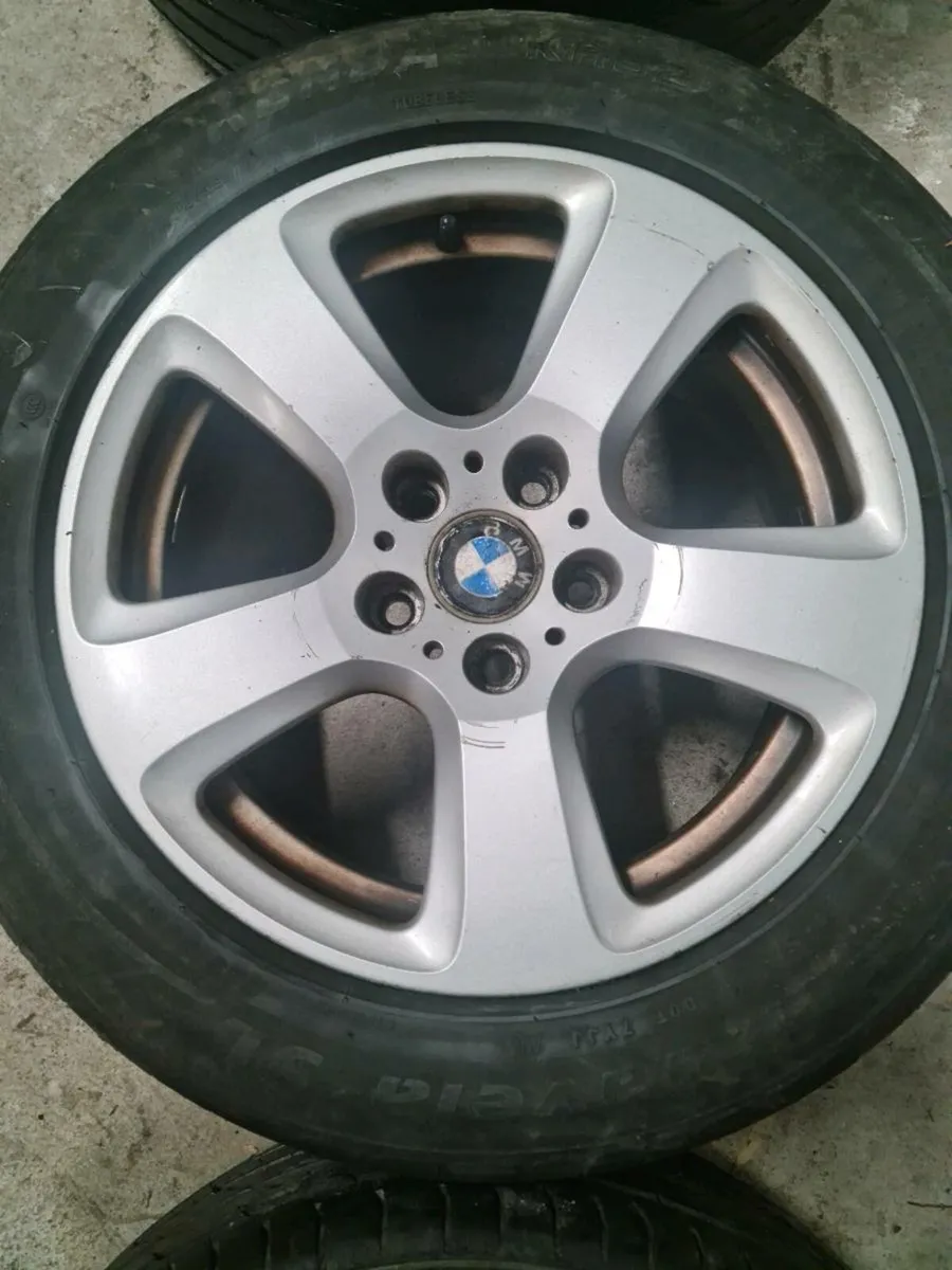 17" bmw alloys - Image 3