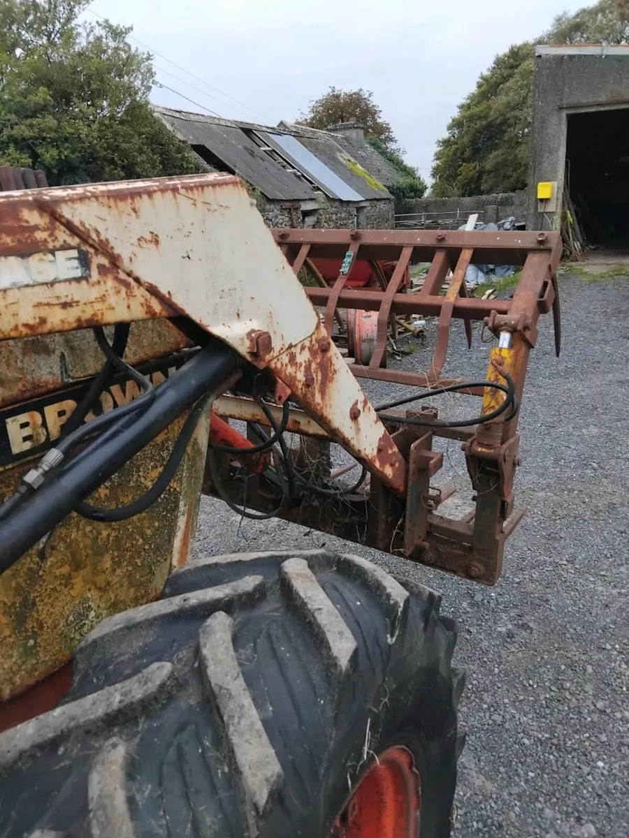 David brown loader - Image 4