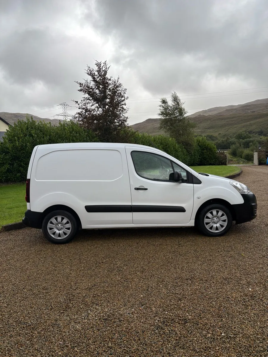 Peugeot Partner Professional NO VAT - Image 2
