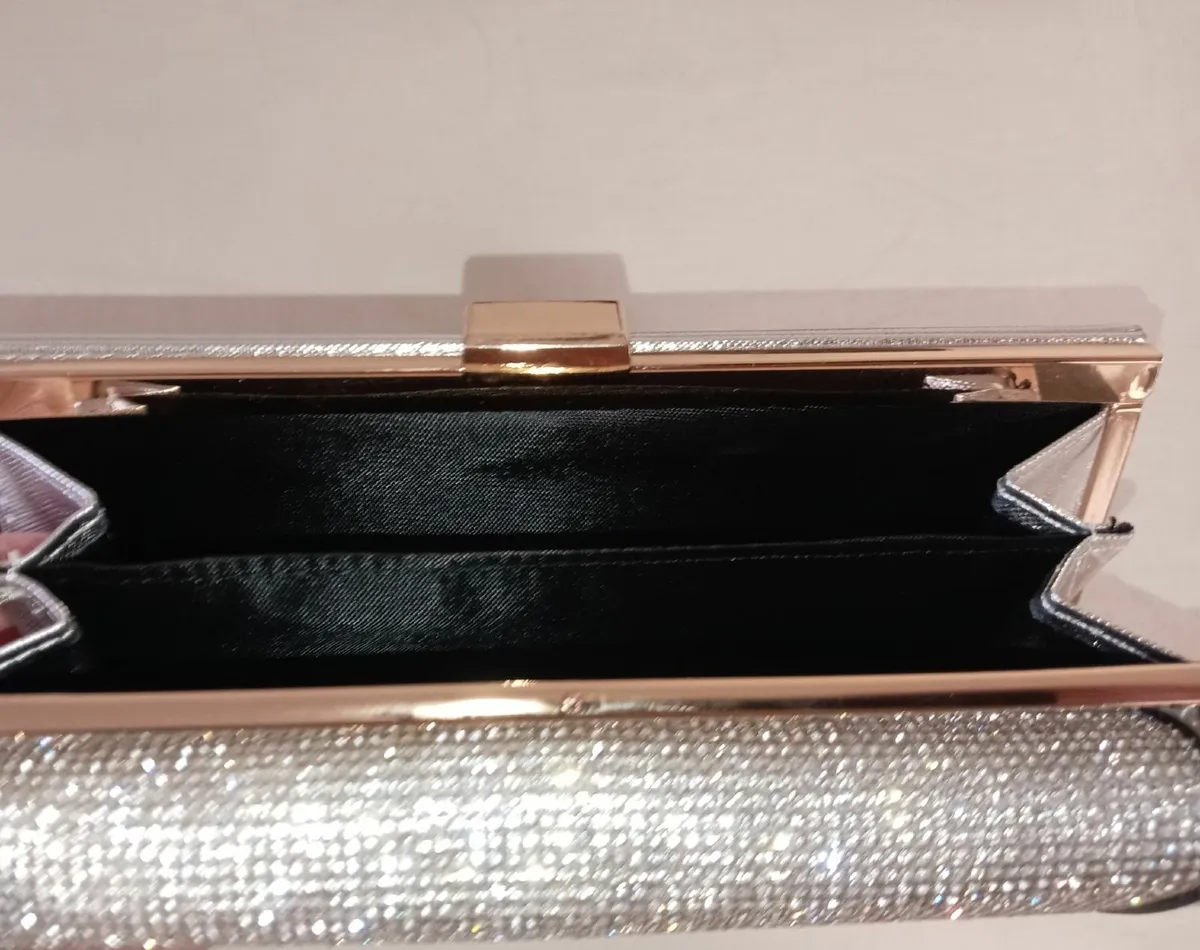 River island purse/clutch bag - Image 4