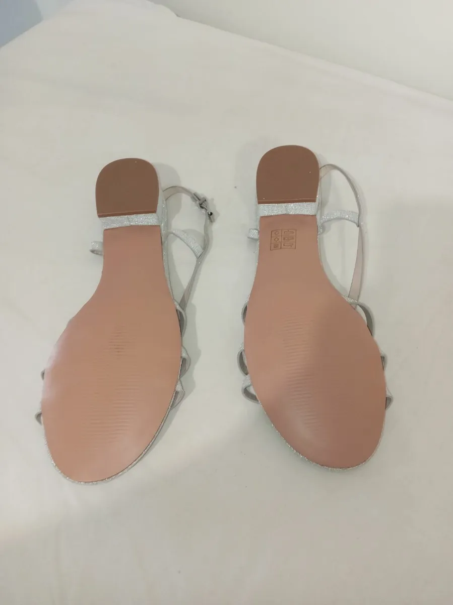Quiz silver ladies sandals - Image 3