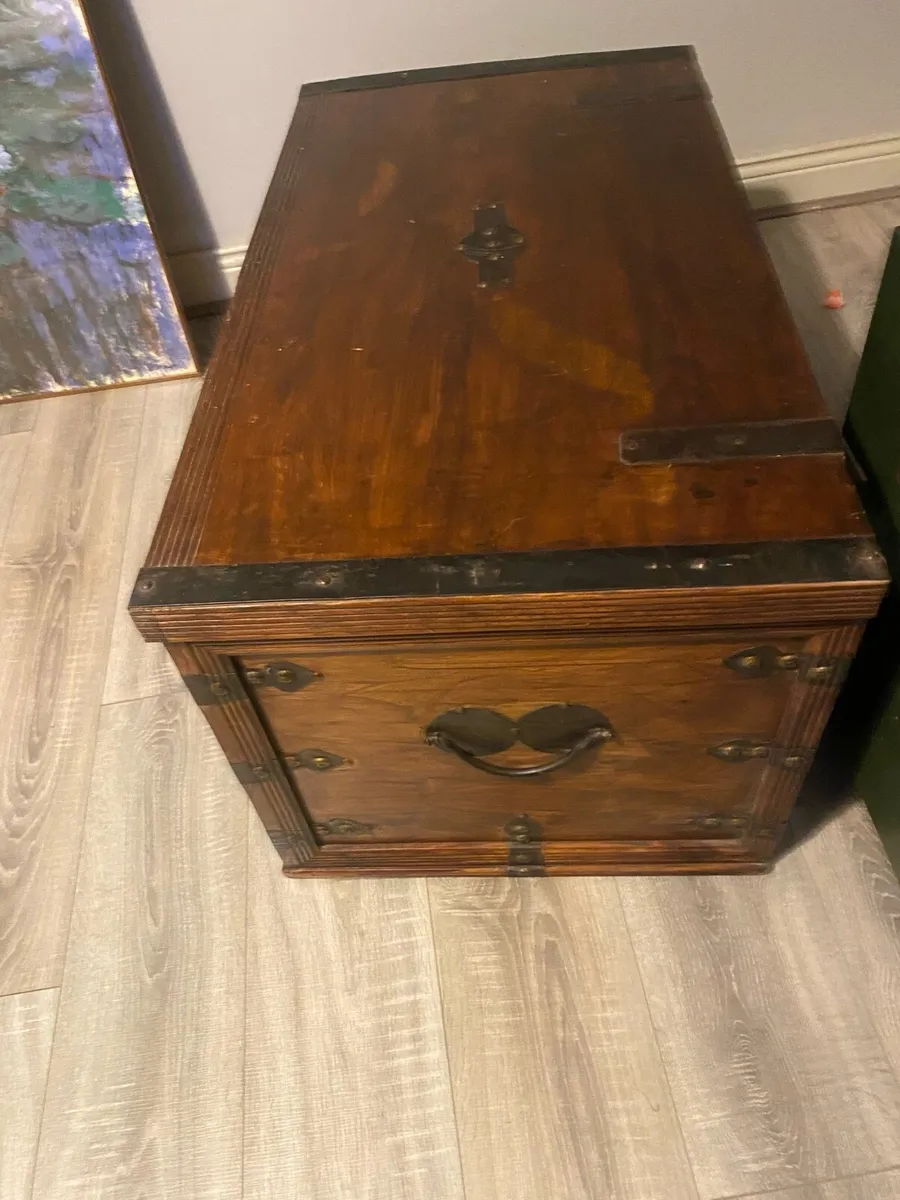 Treasure trunk - Image 2