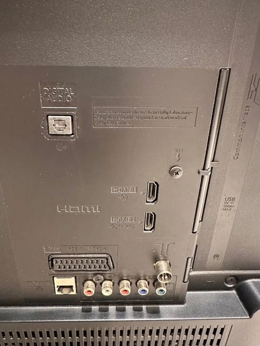 Panasonic smart TV - Image 3