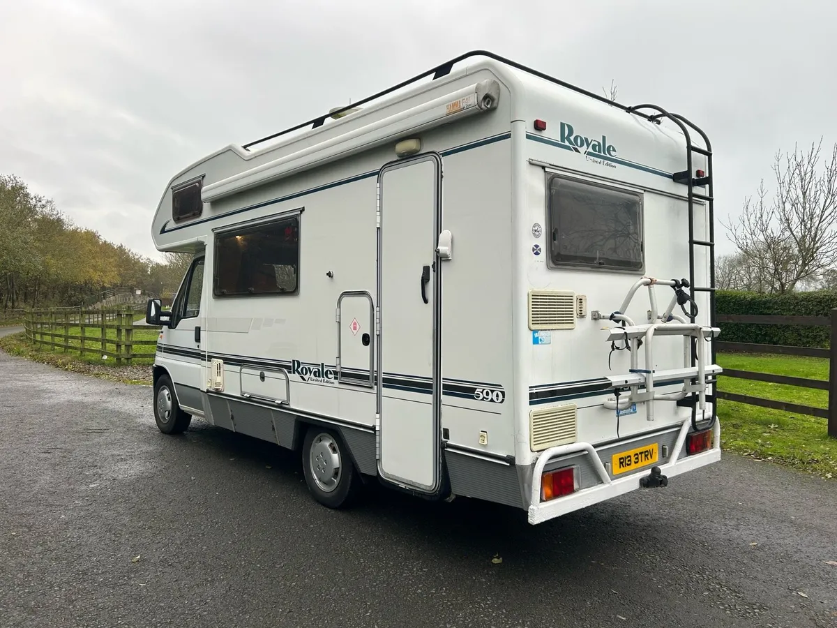 NI registered Swift Royal 590  5Birth 2.5tdi - Image 3