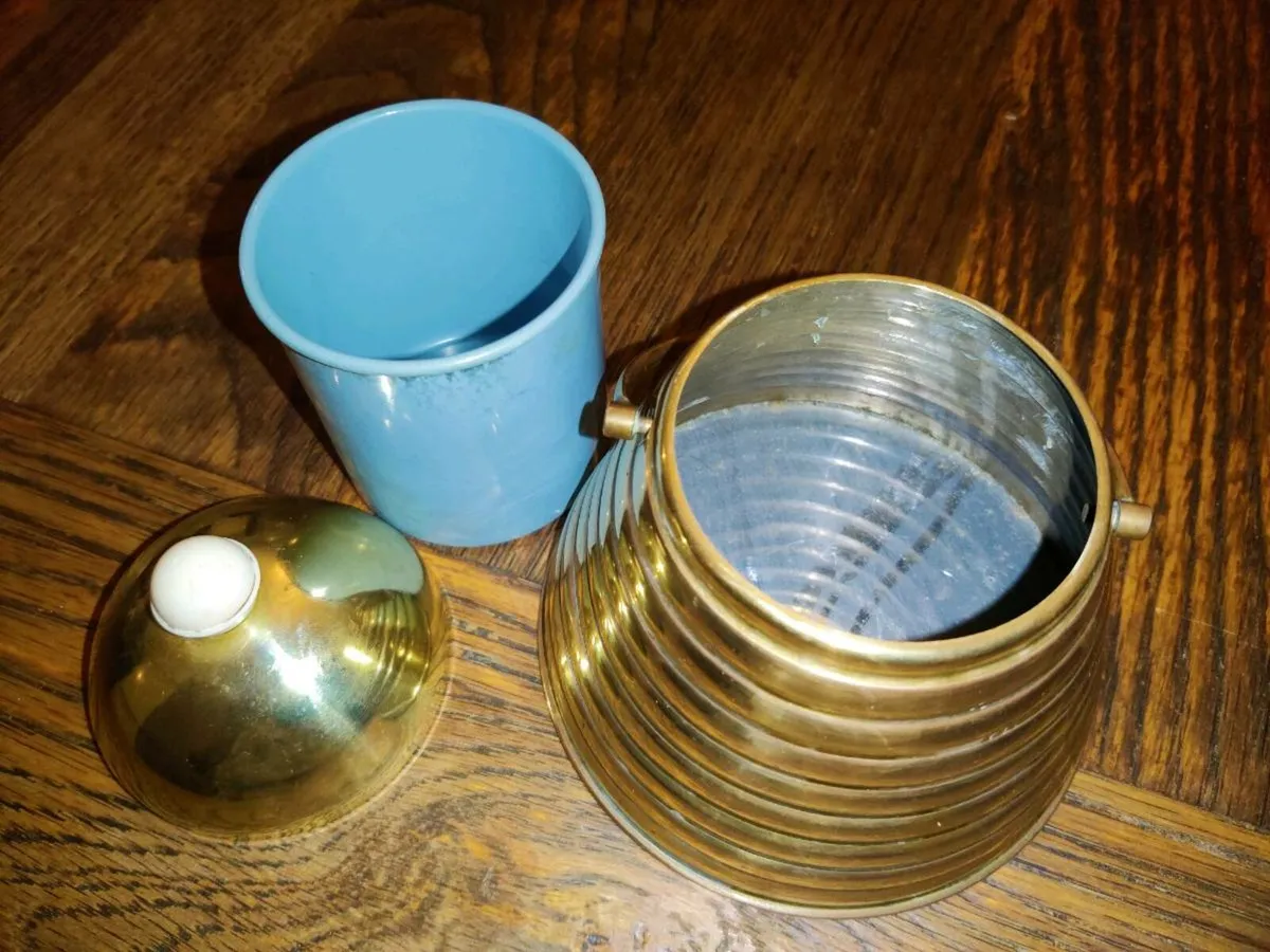 VINTAGE SOLID BRASS, Rare 5"Tall Honey/Jam Pot ! - Image 3